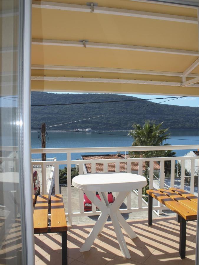 Apartments And Rooms Mato Neum Ruang foto