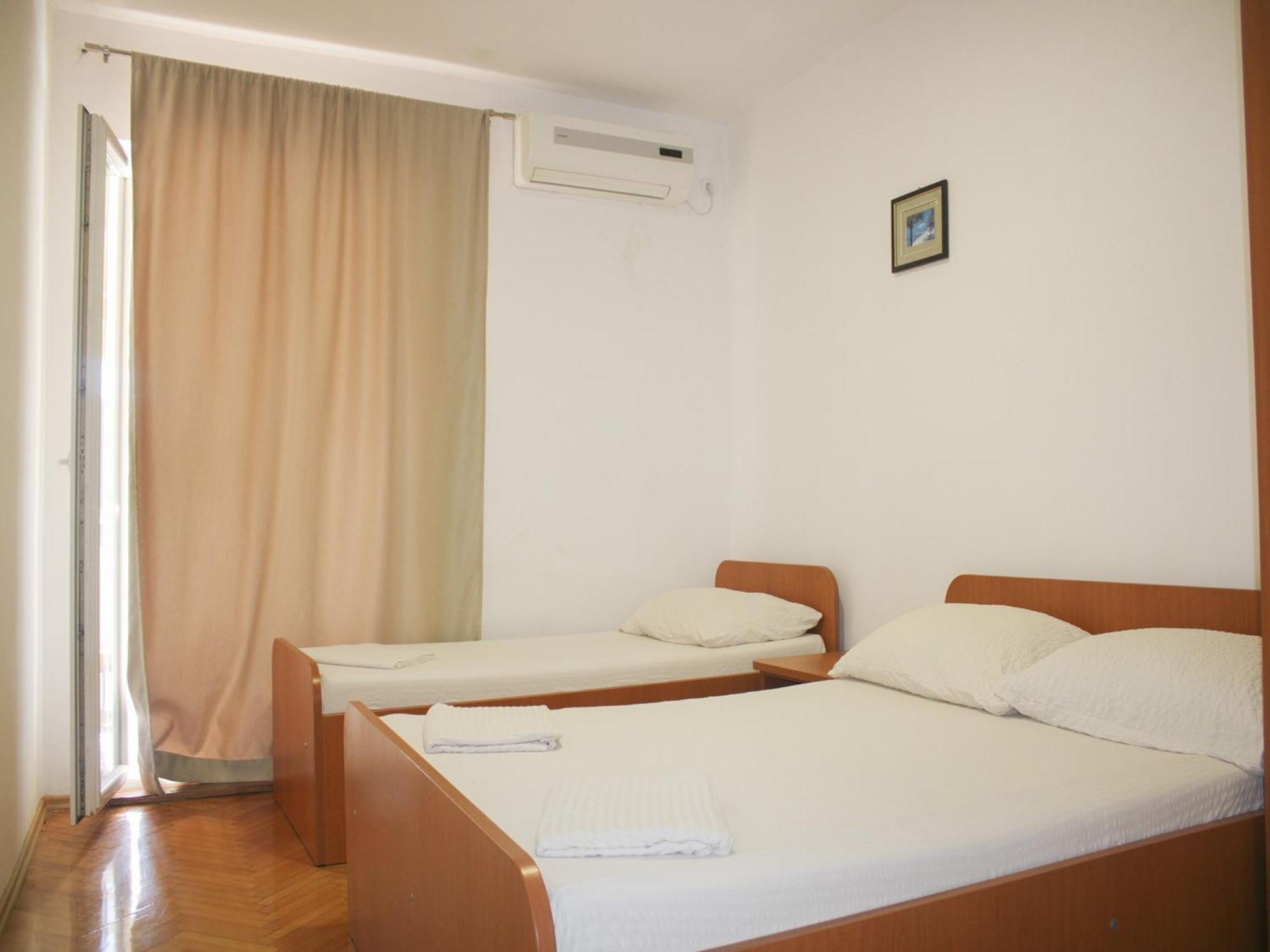 Apartments And Rooms Mato Neum Ruang foto